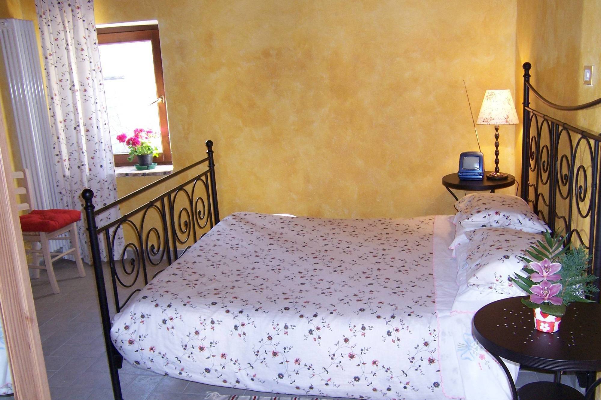 B&B La Casuccia Di Assisi Eksteriør bilde